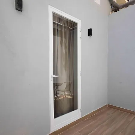 Boutique * Msida